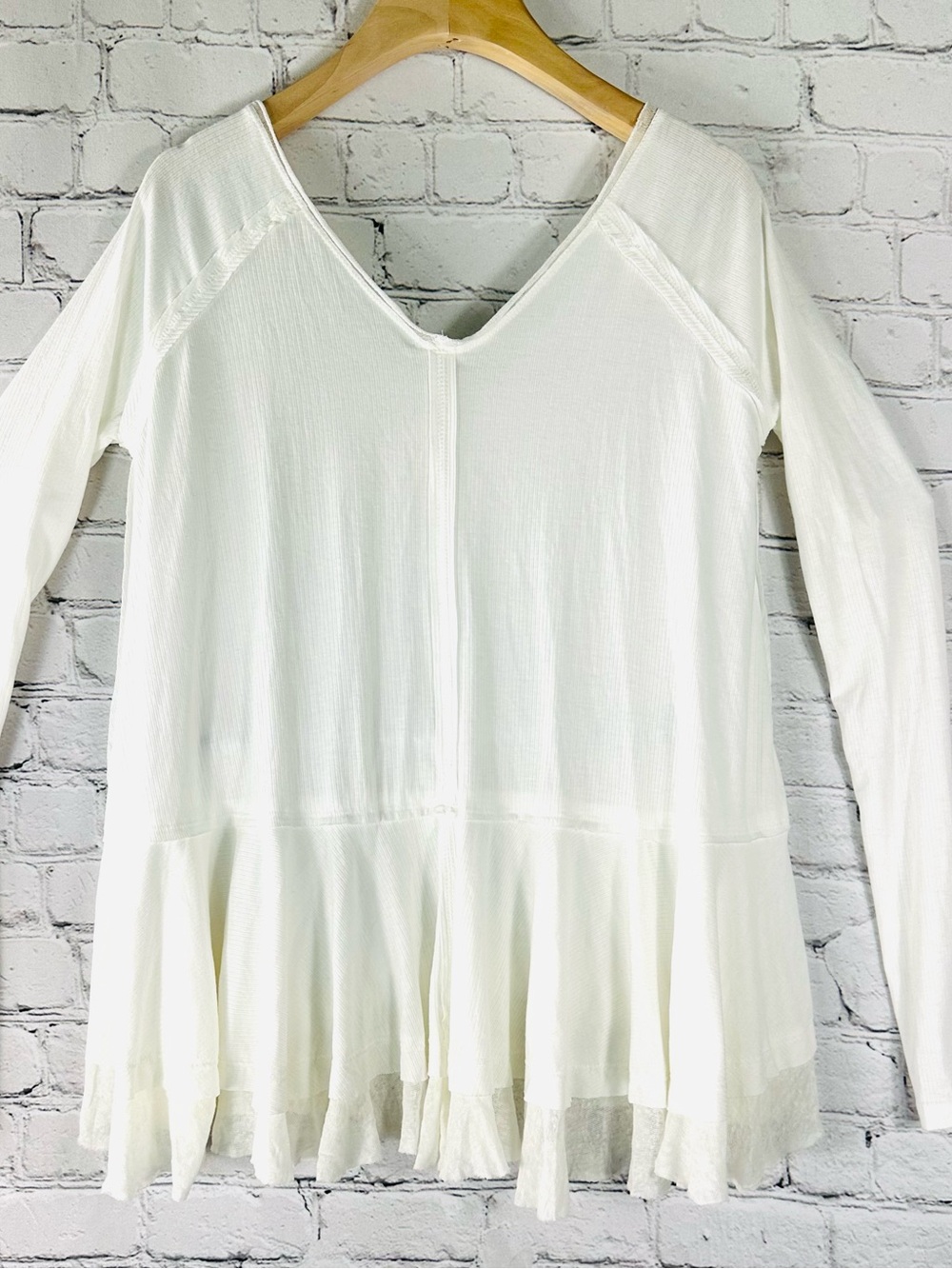 NWT Free People Tangerine Long Sleeve White Top Size XS - Picture 8 of 9